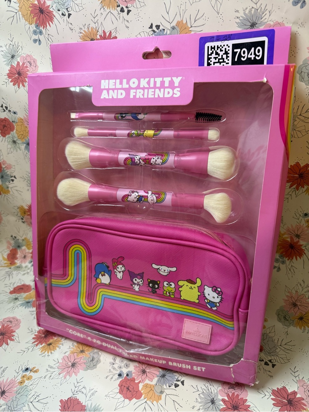 Hello Kitty Pink Makeup Brush Set with Character Pouch